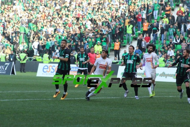 Sakaryaspor-Eyüpspor maçı fotoğrafları