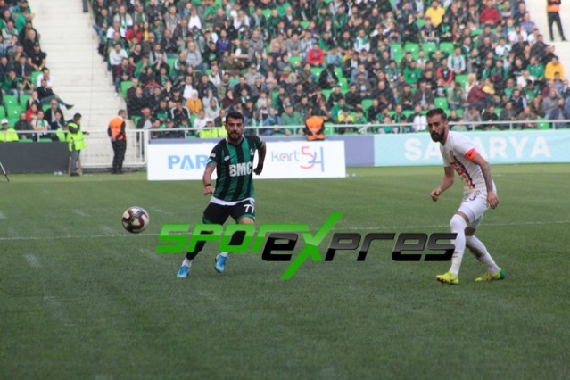 Sakaryaspor-Eyüpspor maçı fotoğrafları
