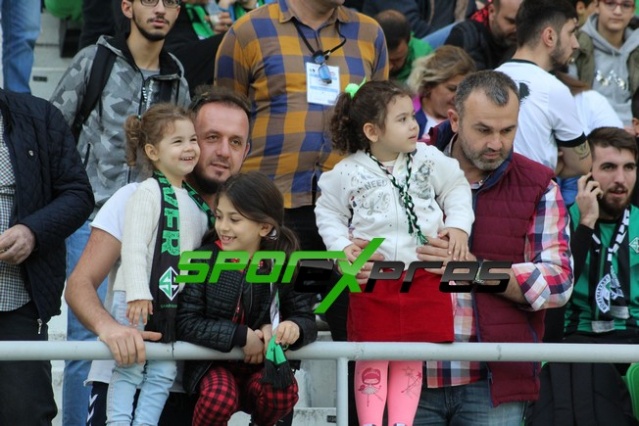 Sakaryaspor-Eyüpspor maçı fotoğrafları