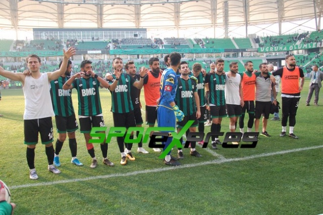 Sakaryaspor-Eyüpspor maçı fotoğrafları