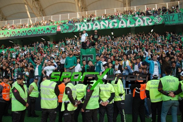 Sakaryaspor-Eyüpspor maçı fotoğrafları