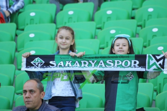 Sakaryaspor-Eyüpspor maçı fotoğraflar