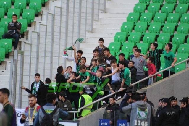 Sakaryaspor-Eyüpspor maçı fotoğraflar