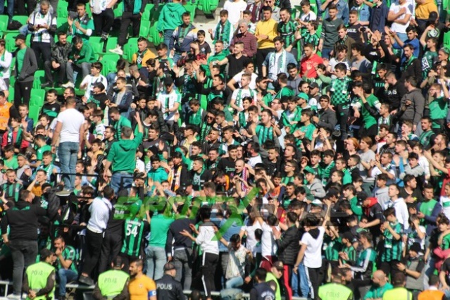 Sakaryaspor-Eyüpspor maçı fotoğraflar