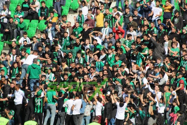 Sakaryaspor-Eyüpspor maçı fotoğraflar