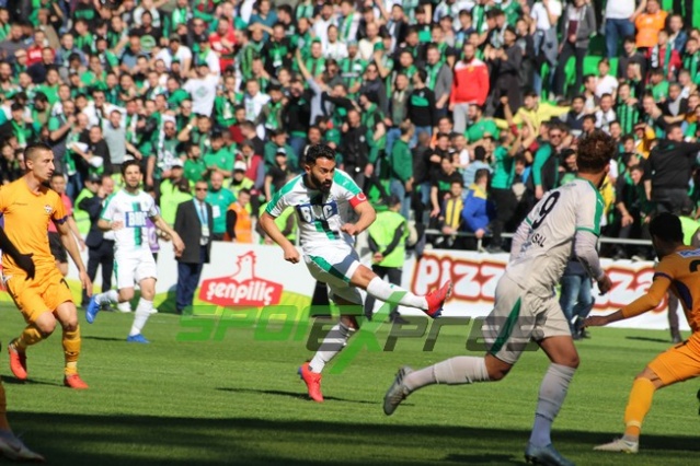 Sakaryaspor-Eyüpspor maçı fotoğraflar