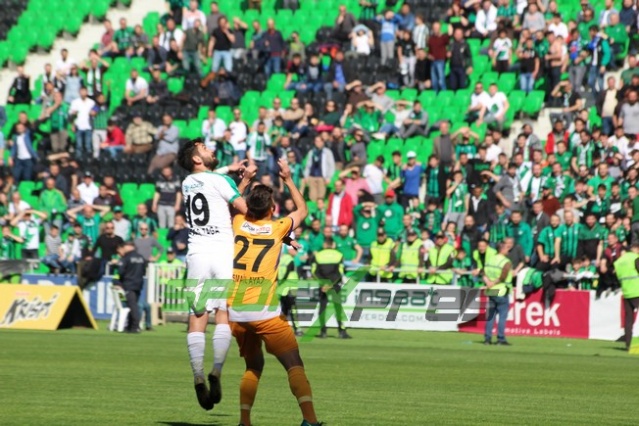 Sakaryaspor-Eyüpspor maçı fotoğraflar