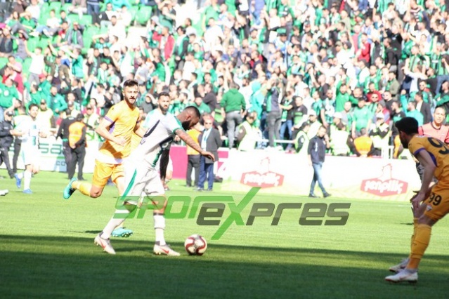 Sakaryaspor-Eyüpspor maçı fotoğraflar