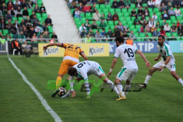 Sakaryaspor-Eyüpspor maçı fotoğraflar