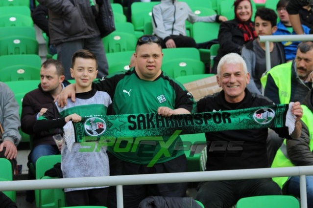 Sakaryaspor-Eyüpspor maçı fotoğraflar