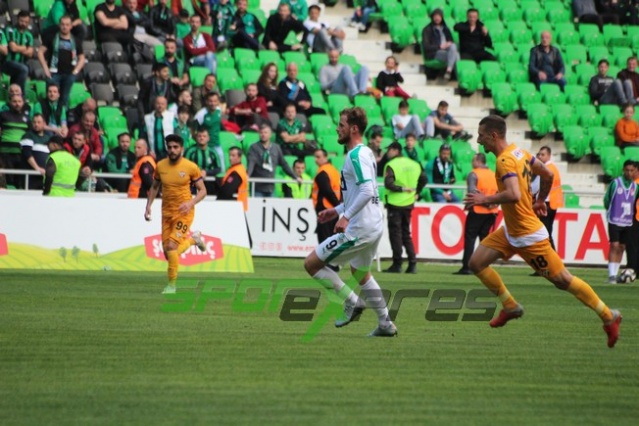 Sakaryaspor-Eyüpspor maçı fotoğraflar