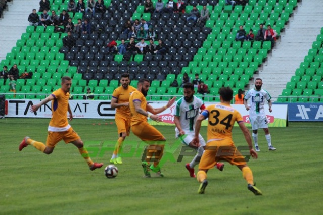 Sakaryaspor-Eyüpspor maçı fotoğraflar