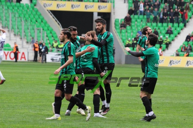 Sakaryaspor-Hacettepe maçı fotoğrafları