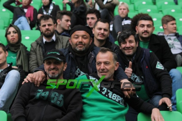 Sakaryaspor-İnegölspor maçının fotoğrafları