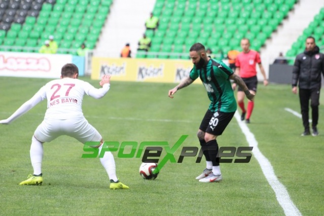 Sakaryaspor-İnegölspor maçının fotoğrafları