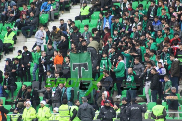 Sakaryaspor-Kırşehir Belediyespor maçından fotoğraflar