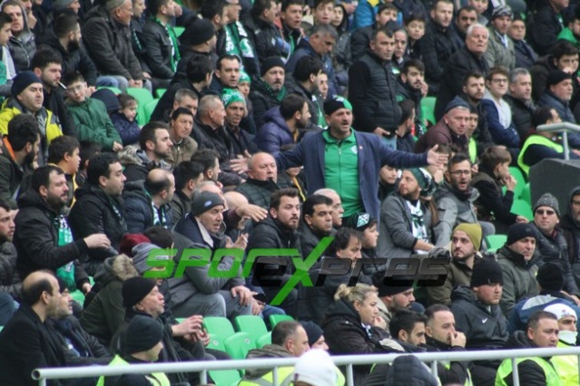 Sakaryaspor-Kırşehir Belediyespor maçından fotoğraflar