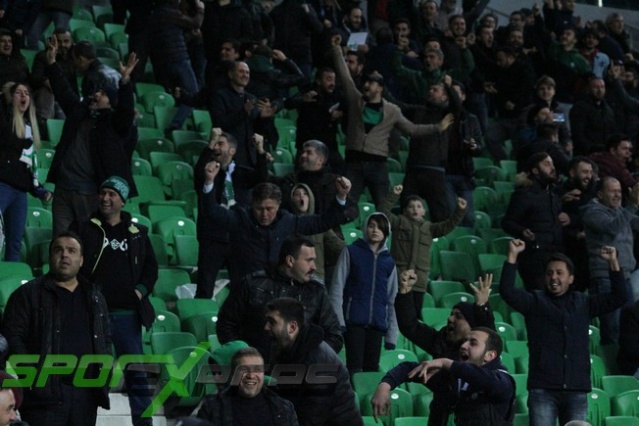 Sakaryaspor-Manisaspor maçı fotoğrafları