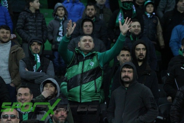 Sakaryaspor-Manisaspor maçı fotoğrafları