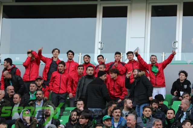 Sakaryaspor-Manisaspor maçı fotoğrafları