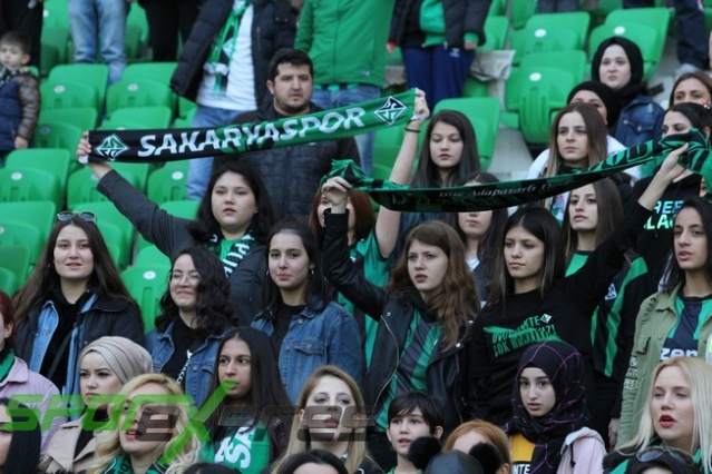 Sakaryaspor-Manisaspor maçı fotoğrafları