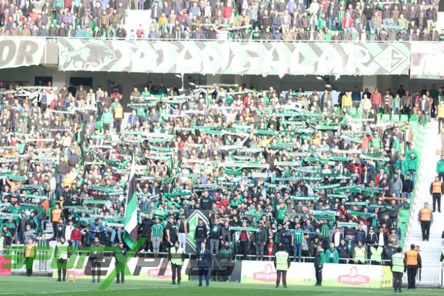 Sakaryaspor-Manisaspor maçı fotoğrafları