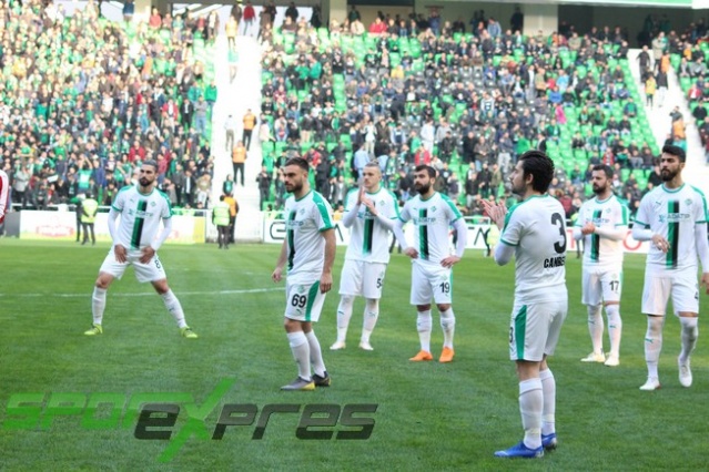 Sakaryaspor-Manisaspor maçı fotoğrafları
