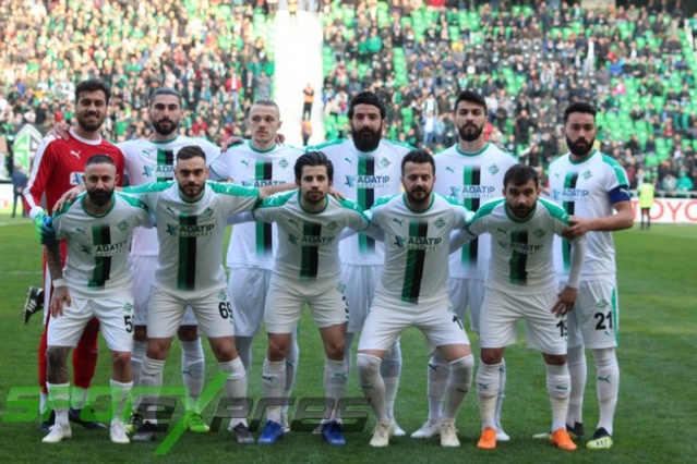 Sakaryaspor-Manisaspor maçı fotoğrafları
