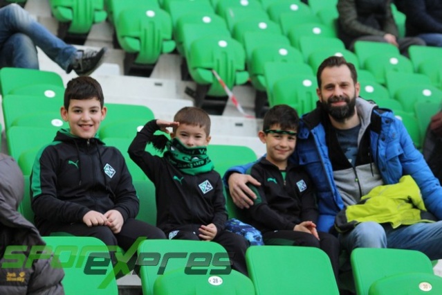 Sakaryaspor-Manisaspor maçı fotoğrafları