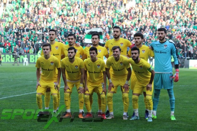 Sakaryaspor-Manisaspor maçı fotoğrafları