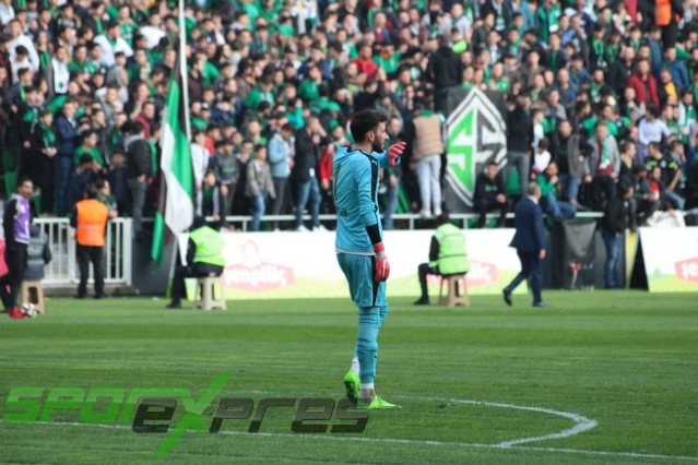 Sakaryaspor-Manisaspor maçı fotoğrafları
