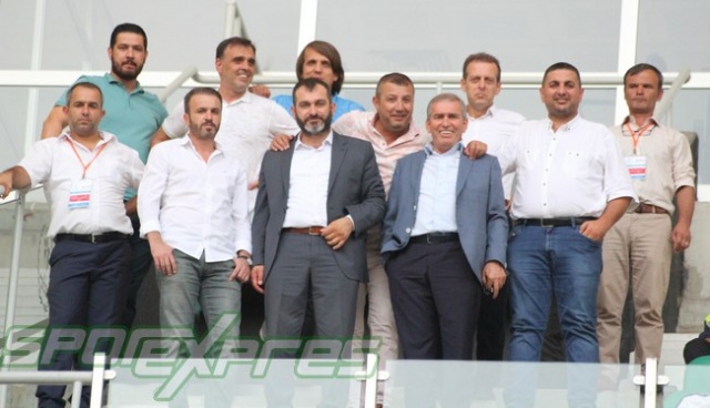 Sakaryaspor-Rapid Bükreş maçı fotoğrafları