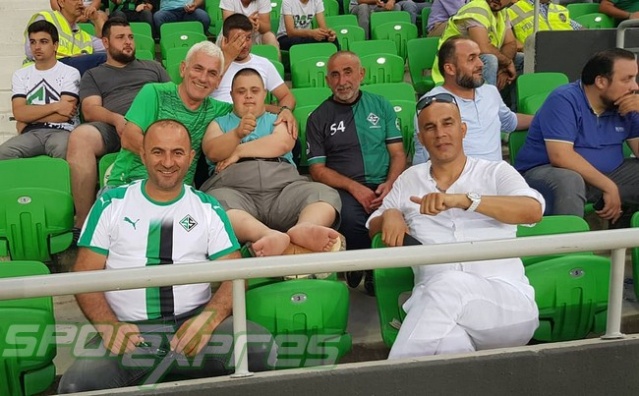 Sakaryaspor-Rapid Bükreş maçı fotoğrafları