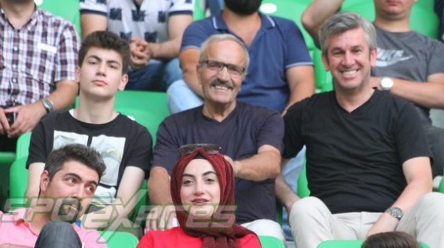 Sakaryaspor-Rapid Bükreş maçı fotoğrafları