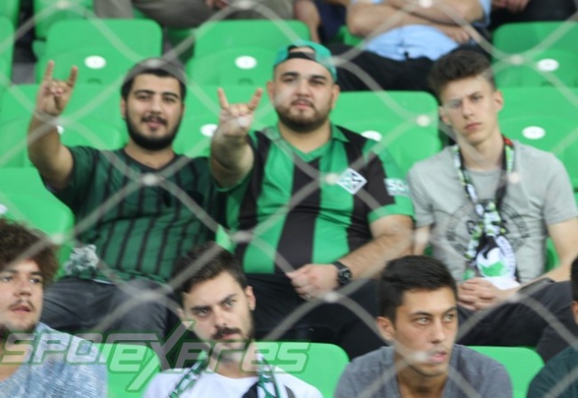 Sakaryaspor-Rapid Bükreş maçı fotoğrafları