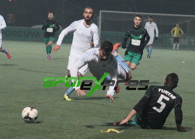 Sakaryaspor- Taşburunspor:1-3
