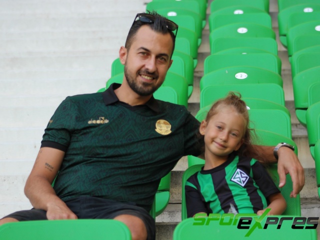 Sakaryaspor-Ümraniyespor maçından fotoğraflar