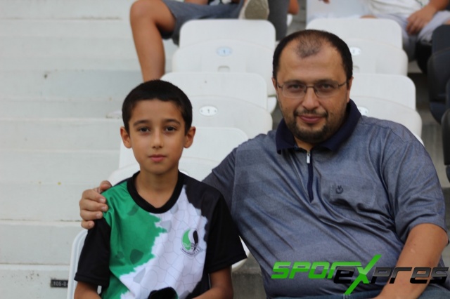 Sakaryaspor-Ümraniyespor maçından fotoğraflar