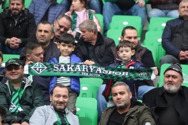 Sakaryaspor-Gaziantepspor Maçı Fotoğrafları