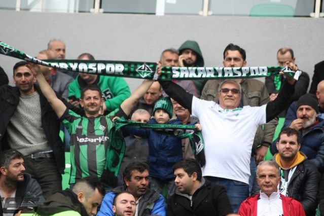 Sakaryaspor-Gaziantepspor Maçı Fotoğrafları