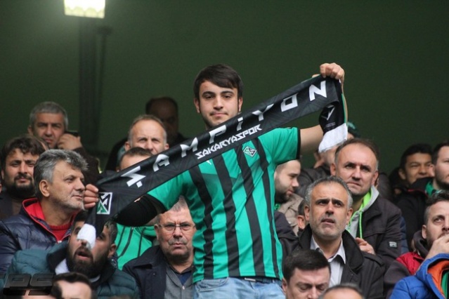 Sakaryaspor-Gaziantepspor Maçı Fotoğrafları