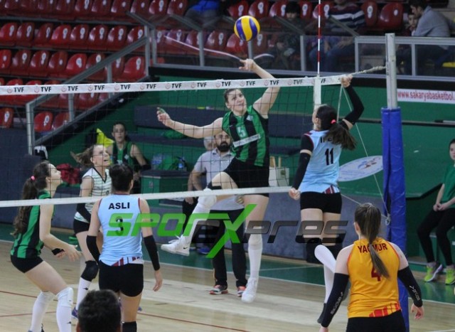 Sakaryaspor-Trabzon İdmanoağı: 3-0