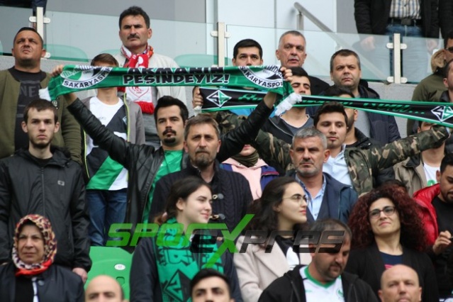 Sakaryaspor-Bodrumspor maçı fotoğrafları