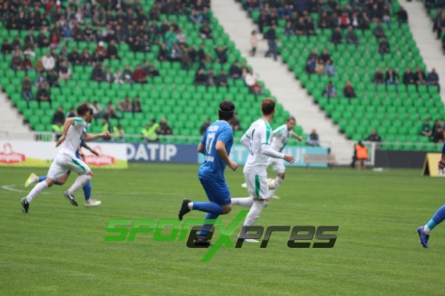 Sakaryaspor-Bodrumspor maçı fotoğrafları