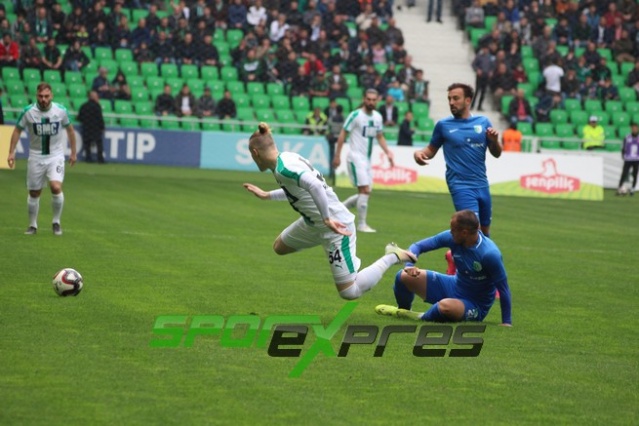 Sakaryaspor-Bodrumspor maçı fotoğrafları