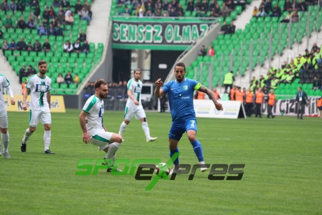 Sakaryaspor-Bodrumspor maçı fotoğrafları