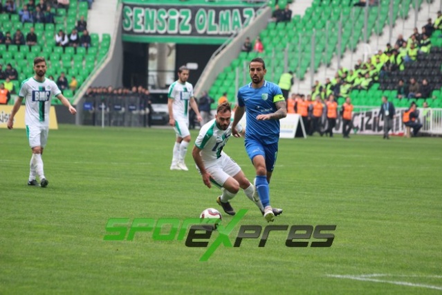 Sakaryaspor-Bodrumspor maçı fotoğrafları
