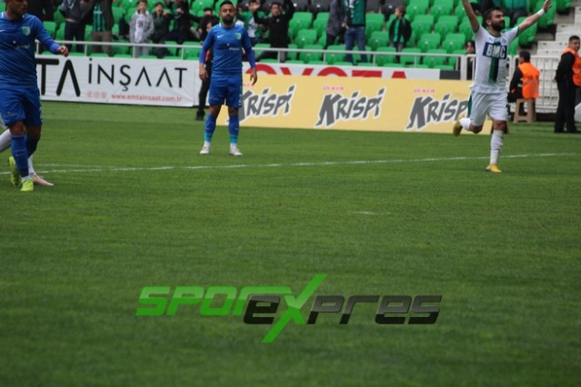 Sakaryaspor-Bodrumspor maçı fotoğrafları