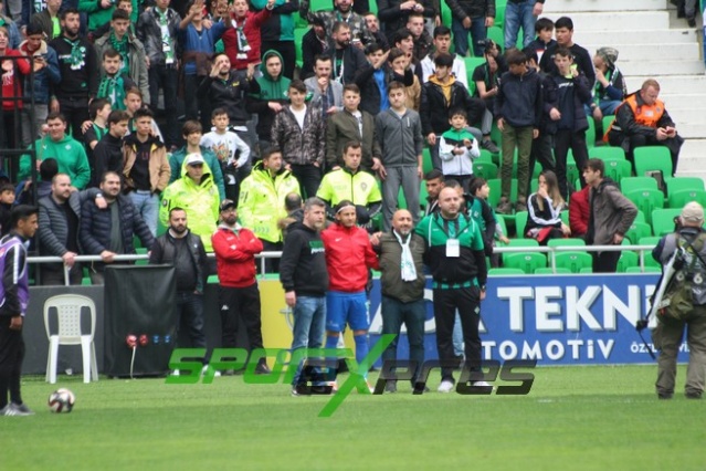 Sakaryaspor-Bodrumspor maçı fotoğrafları