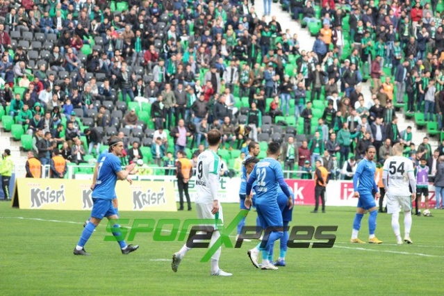Sakaryaspor-Bodrumspor maçı fotoğrafları